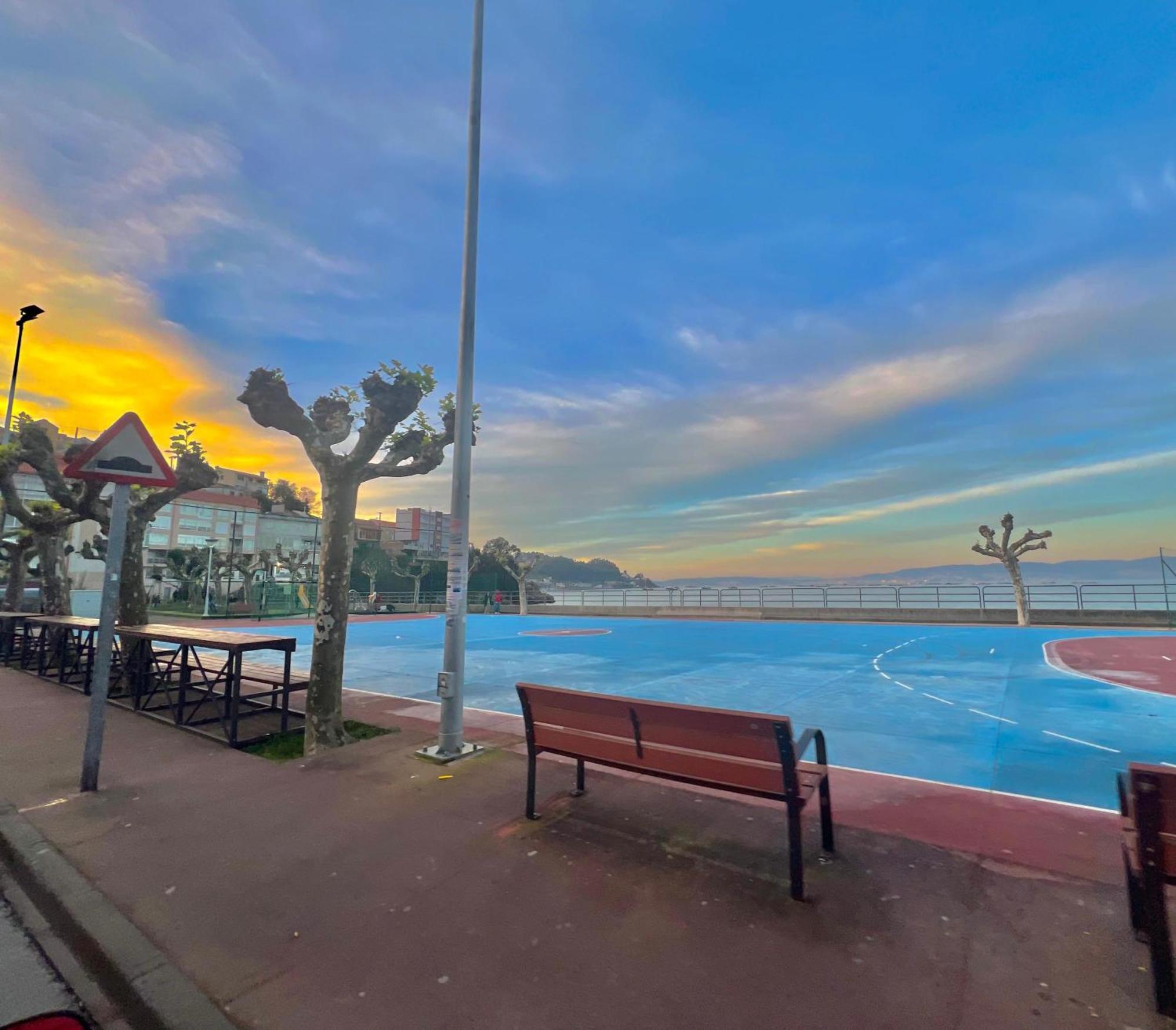 Apartamento Céntrico cerca de la playa Bueu Exterior foto